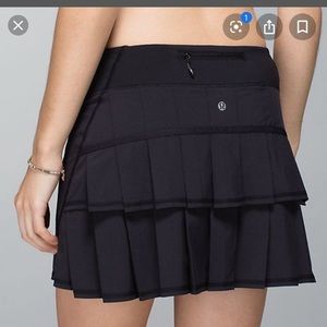 Lululemon Black Pace Setter Skirt